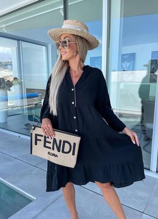 Яркое платье черного цвета тренд 2023 базовое платье