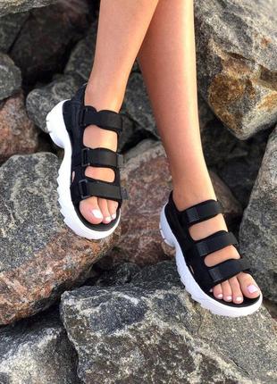 Женские босоножки chunky fila sandals b&amp;w  ⁇  35-44.3 фото