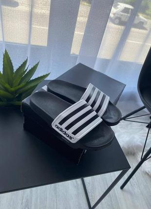 Жіночі шльопанці adidas black white 4 / smb6 фото