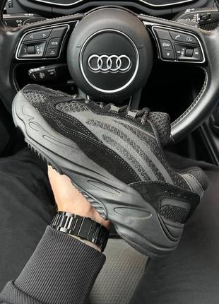 Мужские кроссовки adidas yeezy boost 700 v2 all black6 фото