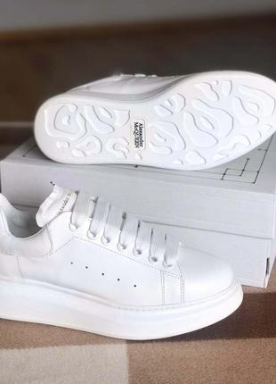 Alexander mcqueen full white