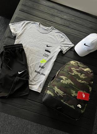 Летный серый спортивный костюм комплект nike летний мужской спортивный костюм найк серая футболка и черные шорты nike