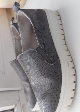 Слипоны туфли мокасины чешки 37 размер