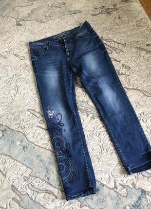 Роскошные брендовые джинсы,34 р1 фото
