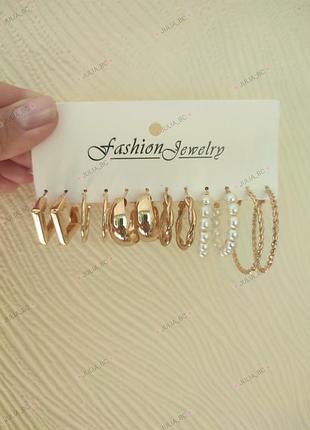Набор сережек, смотрите больше бижутерии в своих объемах3 фото