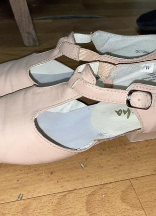 Sansha мʼякі туфлі для танцю шкіряні бежеві2 фото