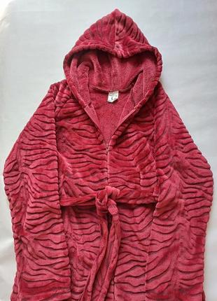 Теплый зимний женский темно красный бордовый халат с капюшоном