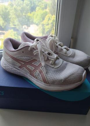 Кроссовки asics 39,5 размер 25 см