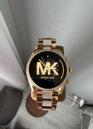 Smart watch michael kors , limited edition, new!