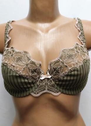 Triumph just passion bra бюстгальтер 85в /6718/3 фото