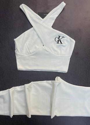 Жіночий костюм calvin klein2 фото