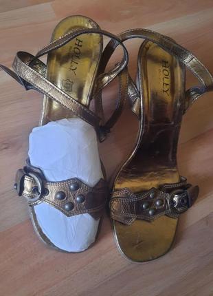 Босоніжки шкіряні італія