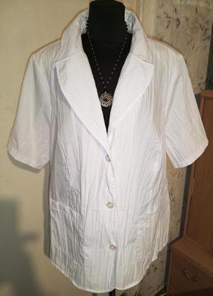 Белый жакет-блузон с карманами и коротким рукавом,жатка,большого размера5 фото