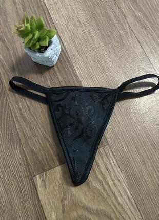Черные трусики стринги гладкие открытые xs s