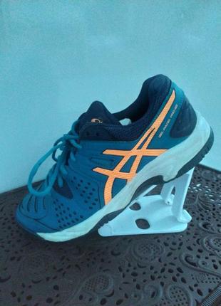 Кросівки asics