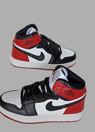 Кроссовки подростковые nike air jordan 1 . найк джордан 1. высокие.кожанные2 фото