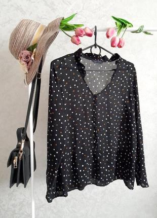 Класна блузка у горох