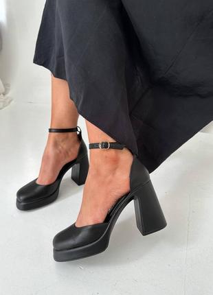 Красиві туфлі з трендовим каблучком😍 колір: чорний