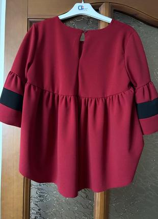 Красная блузка свободного фасона3 фото