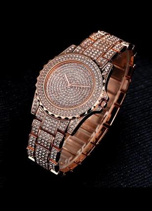 Шикарний трендовий яскравий годинник годинник у стразах