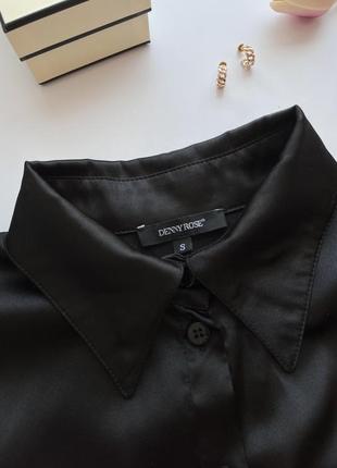 Блуза сатиновая насижено чорна7 фото