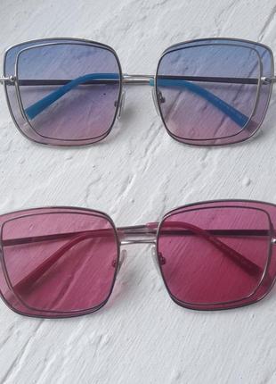 Очки солнцезащитные с поляризацией квадратные розовые, голубые с жемчугом1 фото