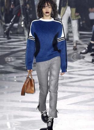 Свитер louis vutton