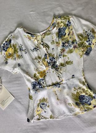 Нежная блуза в цветы с открытой спинкой warehouse 💐5 фото