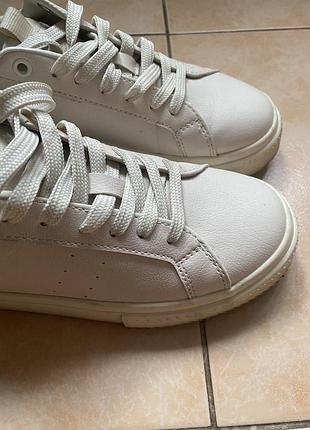 Кроссовки pull &amp; bear