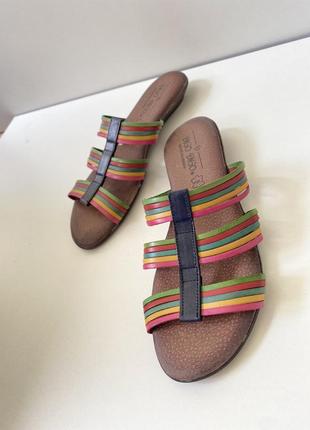 Шльопанці шкіряні ( іспанія ). маломірять !