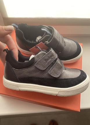 Дитячі шкіряні кросівки на липучках rockport babies alden