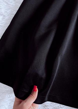 Черное платье sora с кружевным верхом7 фото