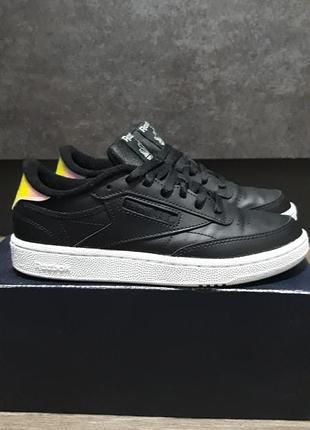 Женские кроссовки reebok club c 85