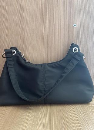 Черная сумка pull and bear