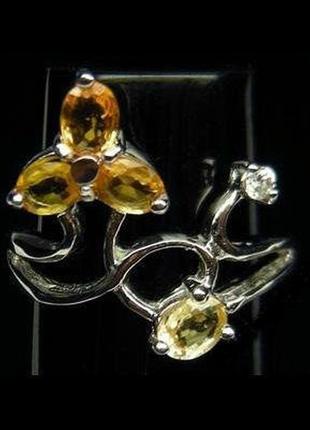 Кольцо с желтыми сапфирами 16р серебро танзания