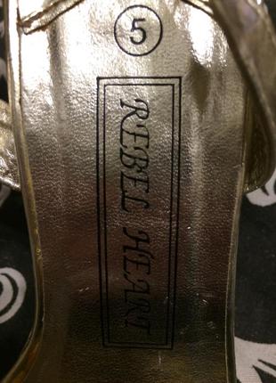 Rebel heart золотые босоножки сандали туфли 24.5 см5 фото