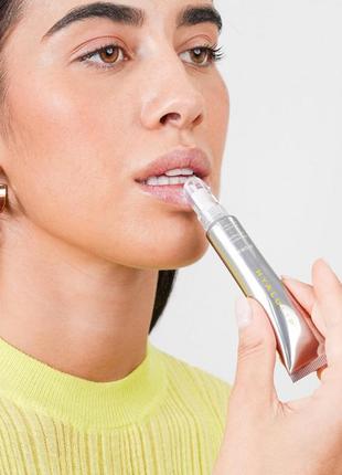 Увлажняющее средство для губ с гиалуроновой кислотой hyalulip hydrate (hyaluronic acid lip treatment) 15 мл2 фото