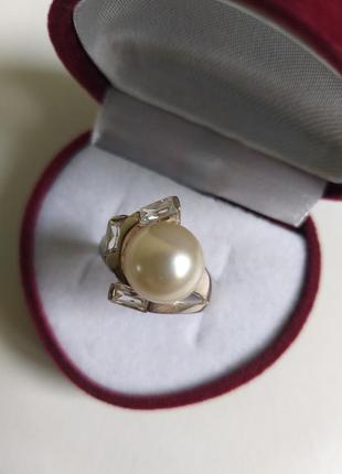 Серебряное кольцо с жемчугом. серебро 925 проба с трезубцем. срiбло.4 фото