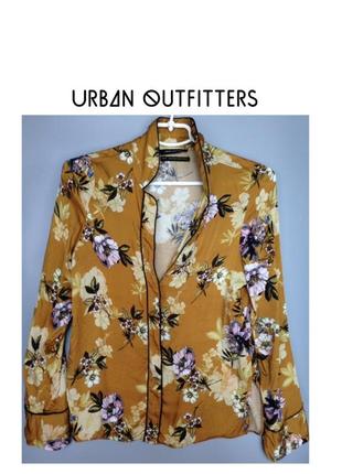 Urban outfitters блузка женская рубашка в пижамном стиле цветочный принт