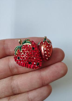 Брошь клубники клубнички клубника клубничка ягода ягодки ягоды ягодка1 фото