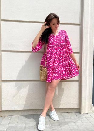 Платье женское короткое летнее легкое цветочное базовое на лето белое розовое черное красное синее батал нарядное повседневное5 фото