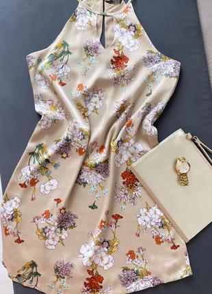 Сукня в квіти елегантне коктельне плаття