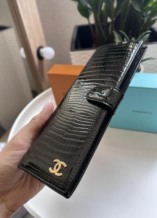 Візитниця жіноча шкіряна лакова чорна chanel