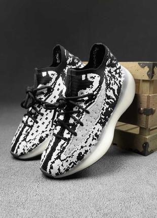 Жіночі кросівки adidas yeezy boost 380 black white адидас изи буст