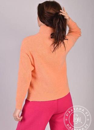 Теплий светр на блискавці / персиковий7 фото