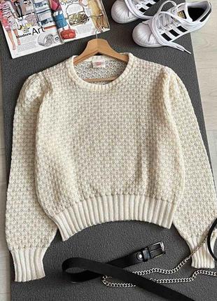 Розкішний светр із вовною