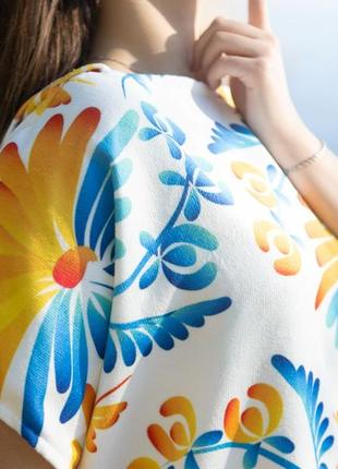 Женское пляжное полотенце пончо с капюшоном "код нации" из быстросохнущей микрофибры 75х140 см2 фото