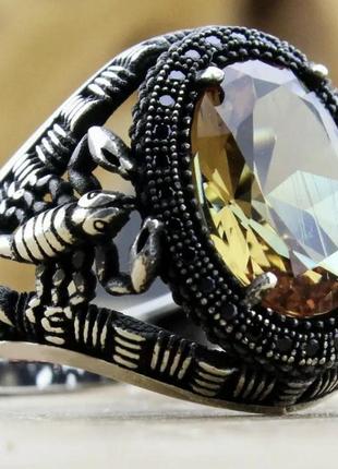 Кольцо кольцо 20 размер с скорпионом и бархатистым камнем под серебро
