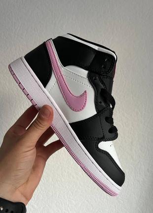 Кроссовки nike air jordan mid 1 black/pink3 фото