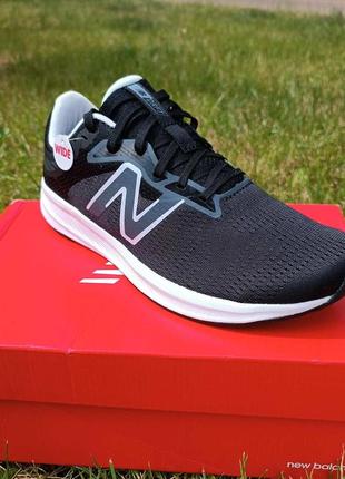 Жіночі легкі бігові кросівки new balance 40, 40.5, 42 розмір